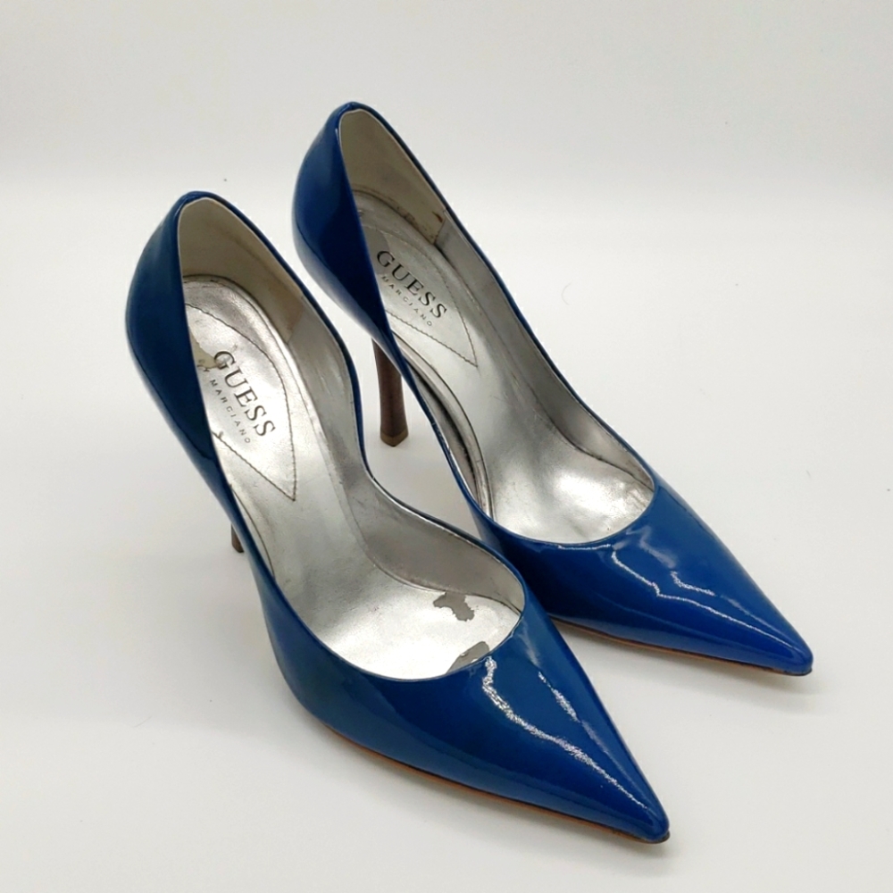 COPY - NEW Guess Pumps